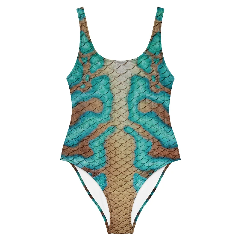 Metallic - finish bikini for a glamorous and eye - catching poolside lookQueen Conch One-Piece Swimsuit