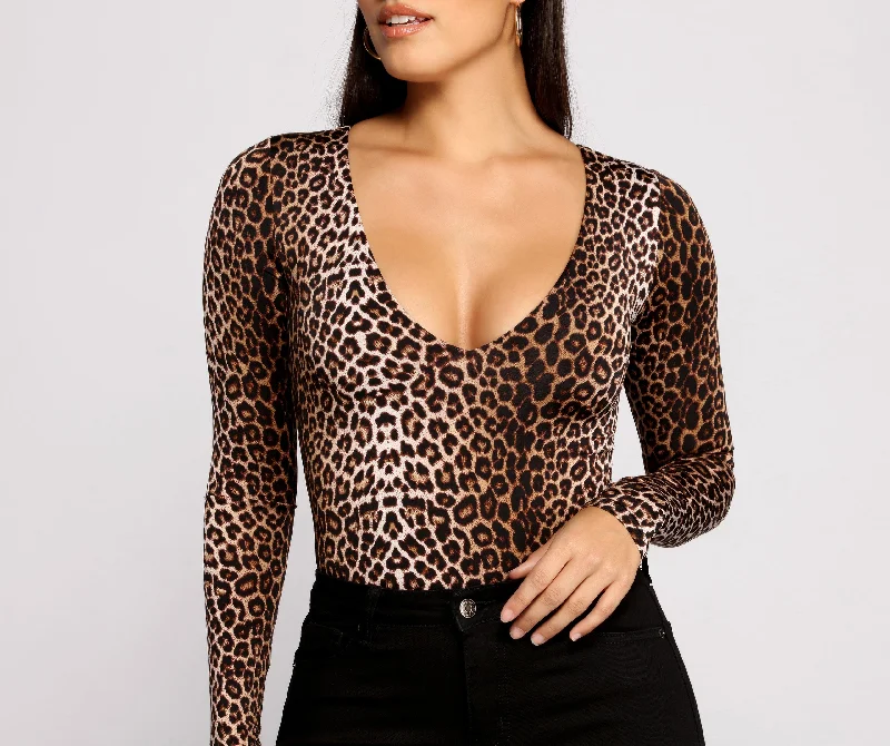 Cropped Women Long Sleeve Top to Pair with High - Waisted BottomsInstincts Unleashed Long Sleeve Bodysuit