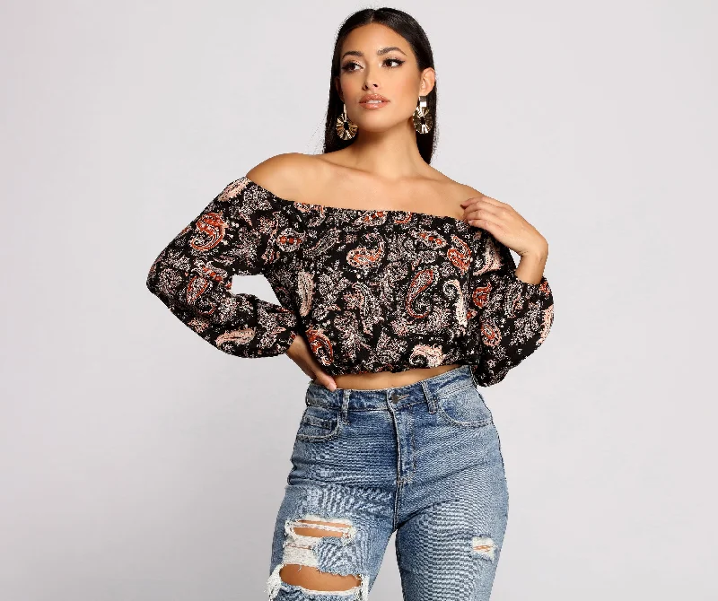 Organic Cotton Women Long Sleeve Top for Eco - Friendly ComfortFree Sprit Paisley Crop Top