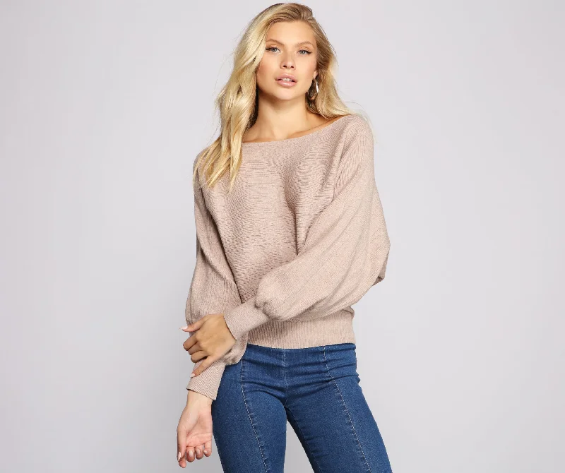 Cropped Women Long Sleeve Top to Pair with High - Waisted BottomsChic And Cozy Boat Neck Sweater