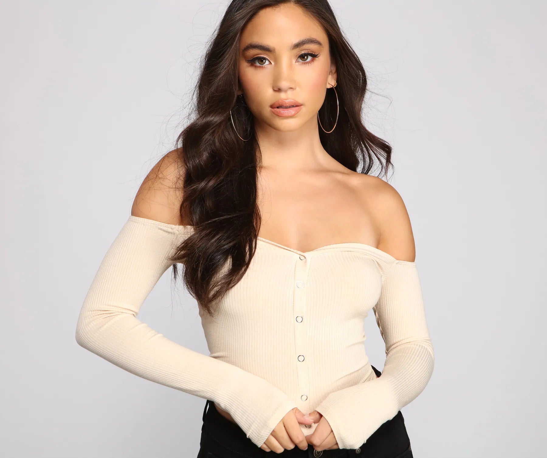 Cropped Women Long Sleeve Top to Pair with High - Waisted BottomsOff The Shoulder Ribbed Henley Top