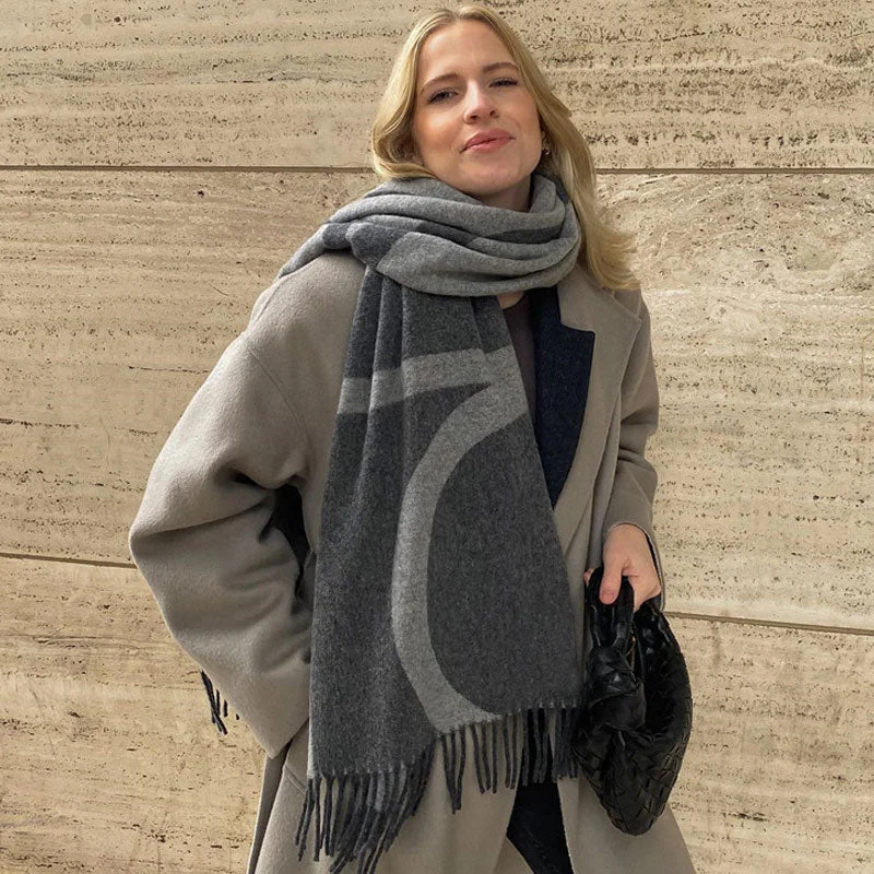 Cable - Knit Women Sweater with Intricate PatternsCable - Knit Women Sweater with Intricate PatternsModern Double Sided Geometric Jacquard Wool Blend Knit Tassel Trim Wrap Scarf