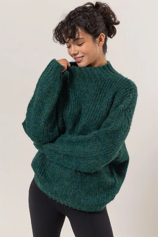 Cropped Women Sweater to Pair with High - Waisted BottomsCropped Women Sweater to Pair with High - Waisted BottomsMavis Oversized Sweater