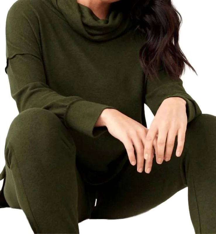 Open - Front Women Sweater for Easy LayeringOpen - Front Women Sweater for Easy LayeringCowl Poncho In Sage