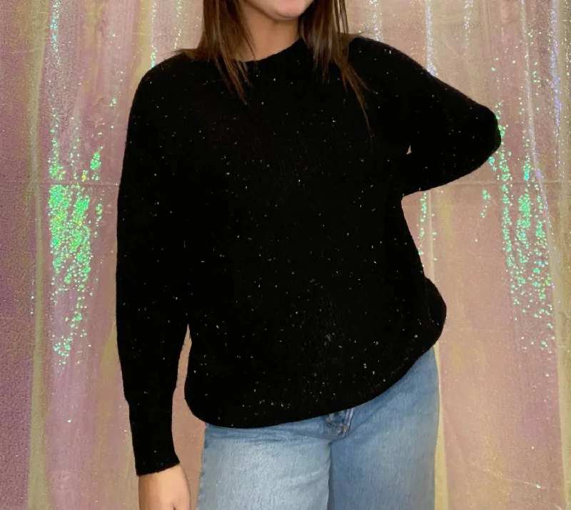 Cropped Women Sweater to Pair with High - Waisted BottomsCropped Women Sweater to Pair with High - Waisted BottomsStarry Night Crew Neck Tunic Sweater in Black