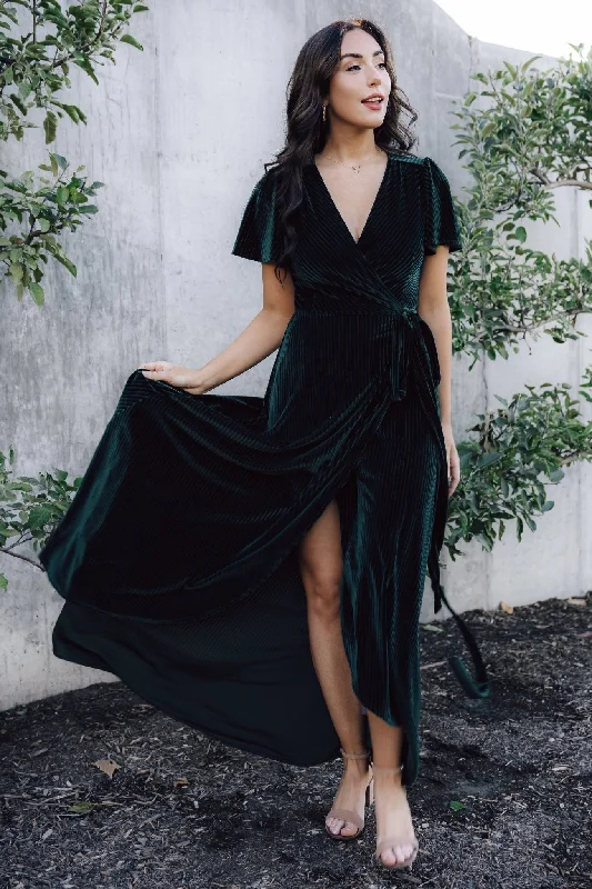 Mermaid - Style Women Dress with a Fitted Silhouette for Special OccasionsAndi Ribbed Velvet Wrap Dress | Emerald