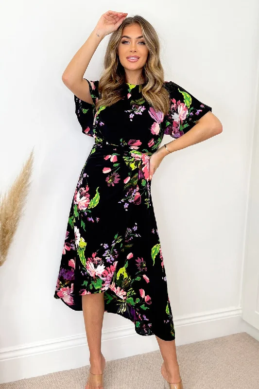 Lace - Embellished Women Dress for an Elegant and Sophisticated AppearanceBlack Floral Printed Short Sleeve Gathered Side Midi Dress