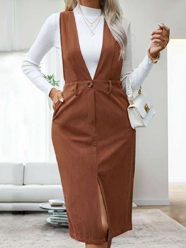 Plus Size Women Dress with a Flattering A - Line Cut for Comfort and StylePerfee Slit Overall Dress with Pockets