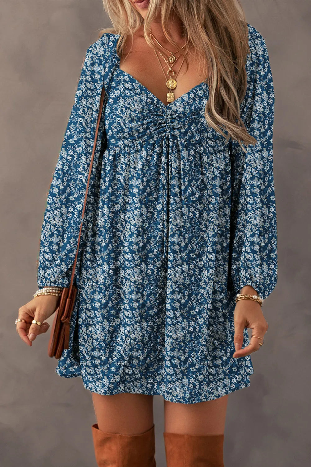 Empire Waist Women Dress to Accentuate the Bust and Conceal the WaistRuched Printed Long Sleeve Mini Dress