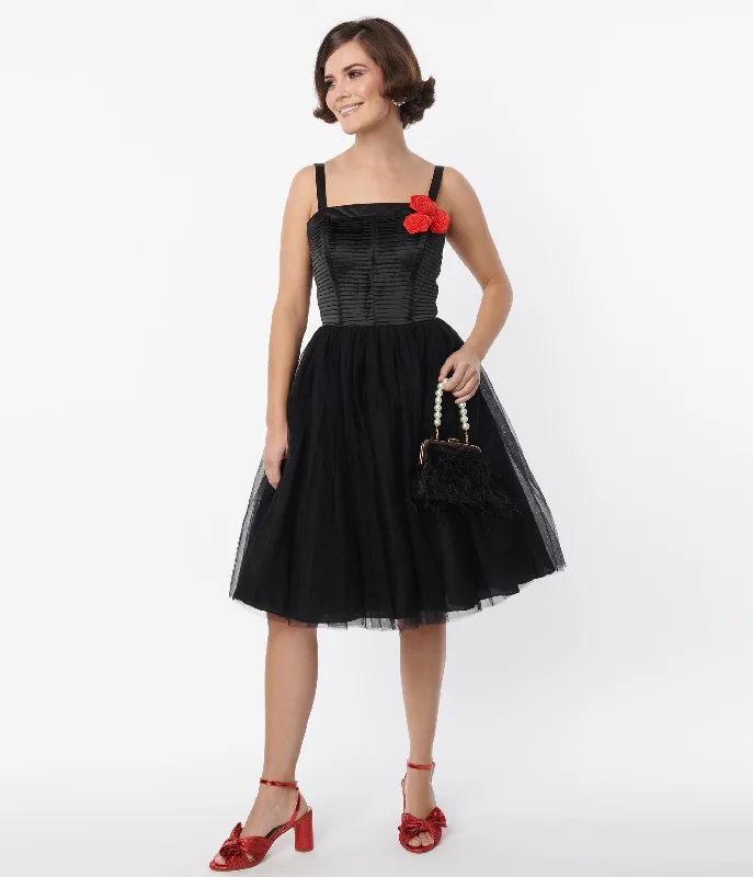 Pleated Women Dress with a Timeless and Elegant TextureUnique Vintage Black Tulle Swing Dress