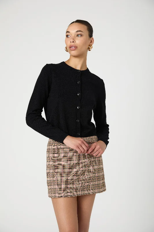 Cropped Women Sweater to Pair with High - Waisted BottomsCropped Women Sweater to Pair with High - Waisted BottomsCosysoft Fitted Cardigan