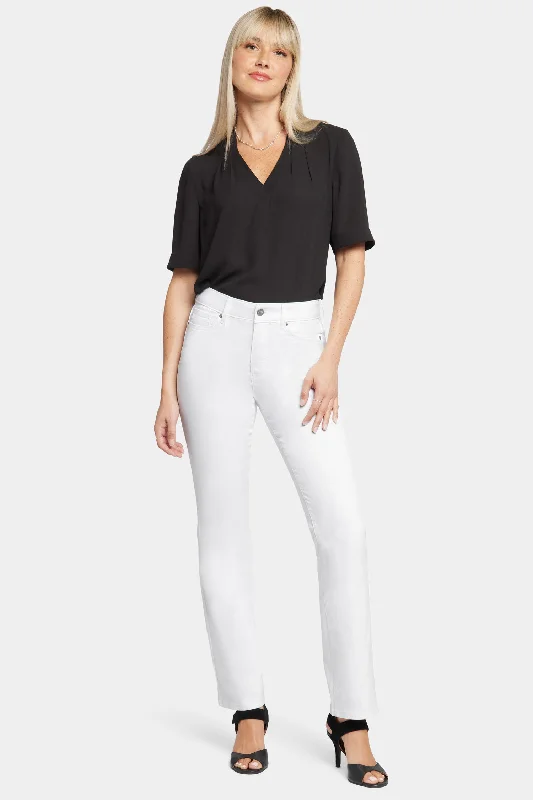 Straight - leg women jeans with a classic and timeless appealEllison Straight Jeans - Optic White