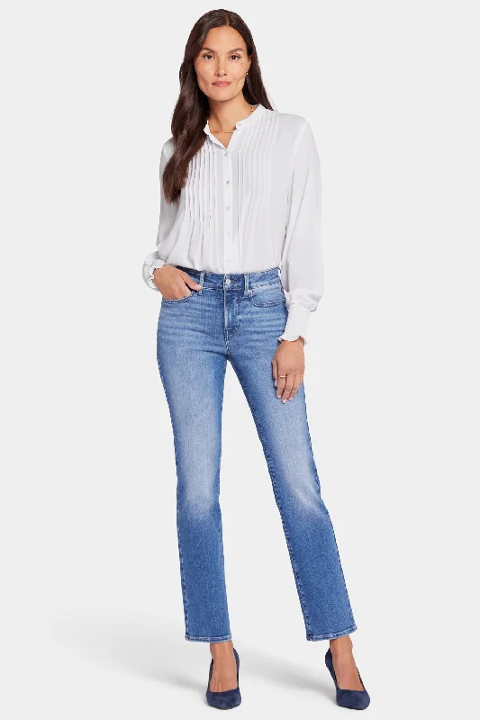 Dark - wash women jeans for a sophisticated and slimming effectEllison Straight Jeans - Stunning