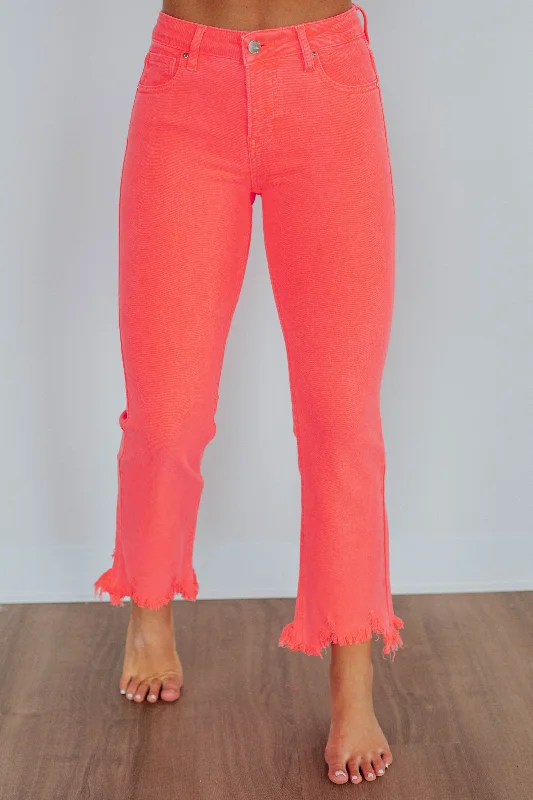 Light - wash women jeans for a fresh and summery appearanceNeona Risen Jeans - Neon Coral