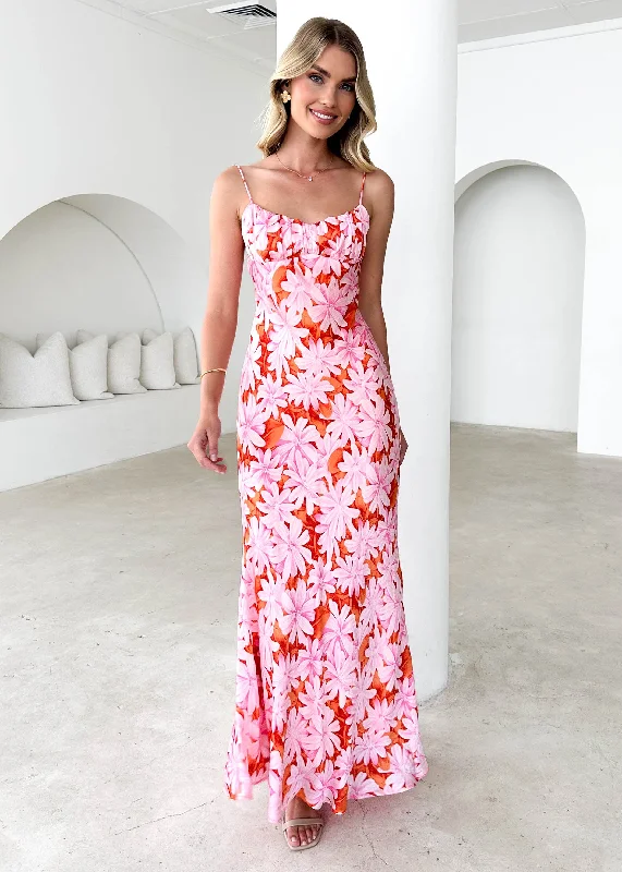 Maxi Women Dress with Floral Print for a Bohemian VibeCavalo Maxi Dress - Pink Flowers