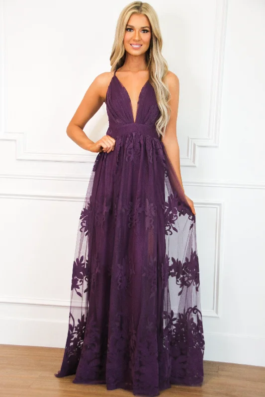 Shift Women Dress with a Simple and Classic Design for Everyday WearHere Comes the Bride Maxi Dress: Eggplant