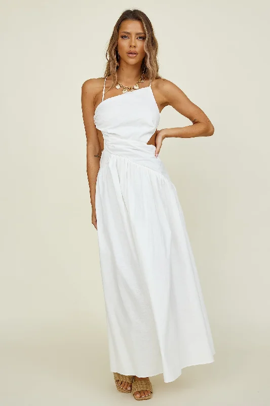 Plus Size Women Dress with a Flattering A - Line Cut for Comfort and StyleMarais Maxi Dress White