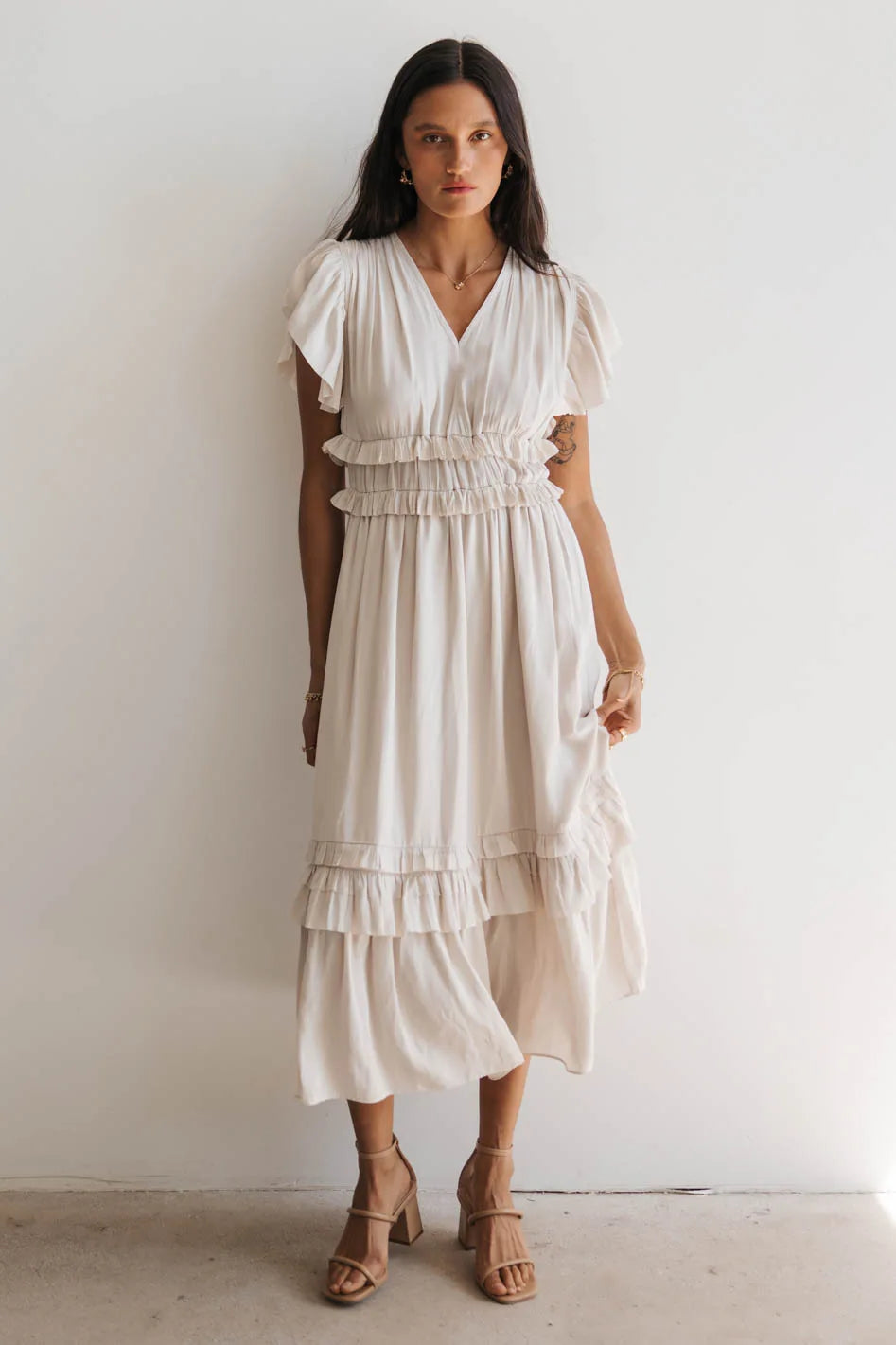 Halter Neck Women Dress to Show Off the Shoulders and NecklineWilla Ruffle Dress in Ivory