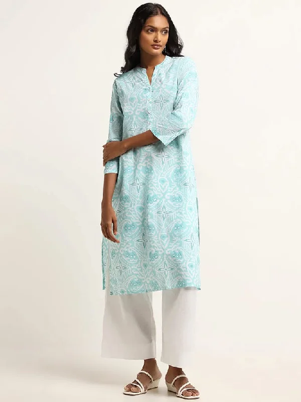 Plus Size Women Shorts with a Comfortable and Stylish FitUtsa Blue Printed Cotton Straight Fit Kurta