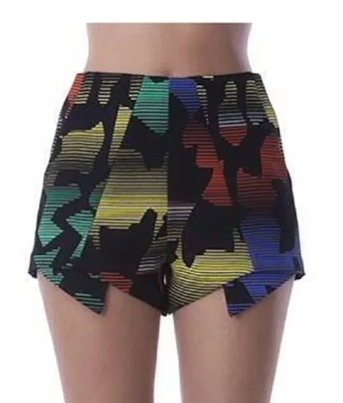 Patterned Geometric Women Shorts for a Modern AppealWomen's Multi Shorts In Black