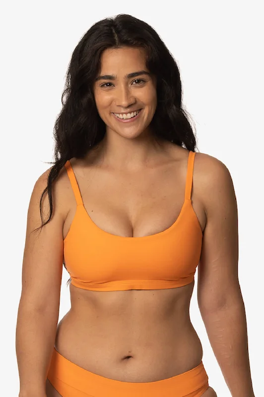 Push - up bikini top to enhance the bust for a confident beach appearanceDiana Bikini Top - Volcano