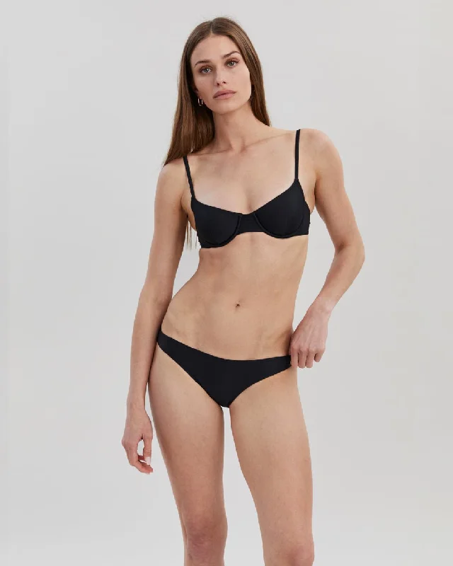 Metallic - finish bikini for a glamorous and eye - catching poolside lookEva Bikini Top Black