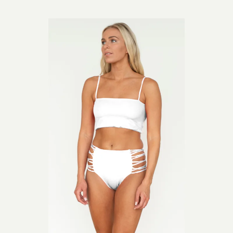 Convertible bikini that can be worn in multiple styles for versatilityBondi White Bikini Top